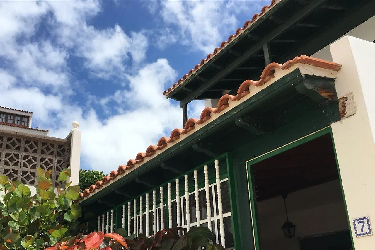 Arena Nest Hostel Puerto de Santiago